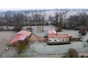 Propriété en pierre de 193m² avec deux logements