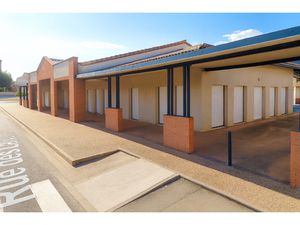 Local commercial Saubens 83 m2