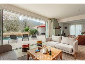 Maison sur Ascain aux portes de saint Jean de Luz