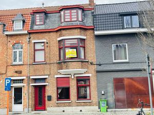 Brugge Kristus-Koning  Burgerhuis met tuin  dubbele living  3 slaapkamers   centrale verwa