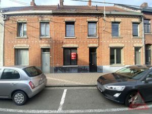 Moorslede – Instapklare en volledig gerenoveerde woning met tuin