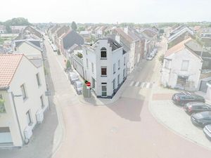 Gezinswoning met spectaculair dakterras & veel mogelijkheden