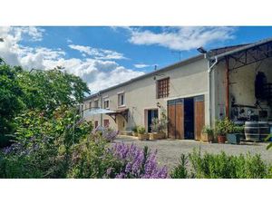 Grande Résidence de Campagne avec Vue sur les Pyrénées  Dépendances et Potentiel de...