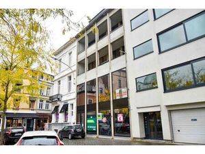 Gelijkvloers commercieel pand met horecapotentieel