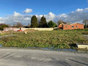 Terrain à bâtir à Le Taillan-Médoc (33320)