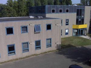 Local d'activités de 110 m² à louer à Ris-Orangis (91)