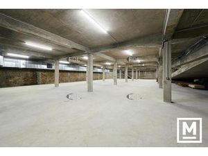 A louer - espace de stockage de 823 m²