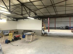 Locaux d'activités à louer