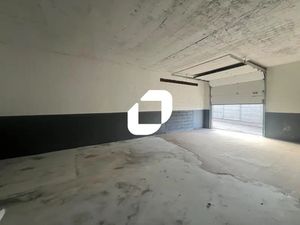 A LOUER  IDEALEMENT SITUES