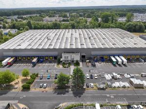 A LOUER plateforme logistique indépendante de 17 500 m²
