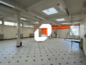 A LOUER  LOCAL MIXTE PROCHE CENTRE GARGENVILLE