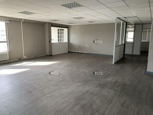 A LOUER - Bureaux de 432m² - Villeneuve la Garenne (92)