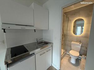 Location studio meublé refait à neuf