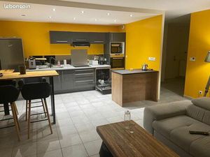 À louer appartement  T3 de 70m2 à Sorbiers  950