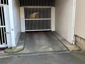 Garage fermé hyper centre