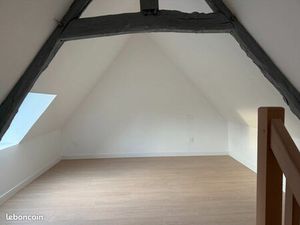 À louer – Petite maison de bourg avec jardin / cour