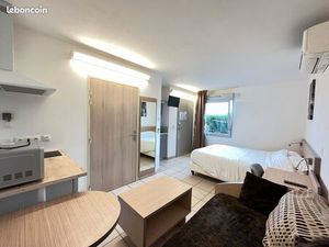 Studio meublé avec parking