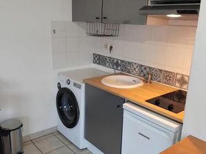 T2 meublé + loggia + parking Port Marianne/Nouvelle Mairie