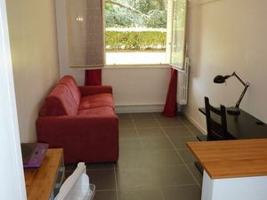 Location étudiante - Chambre meublée 14 5m²