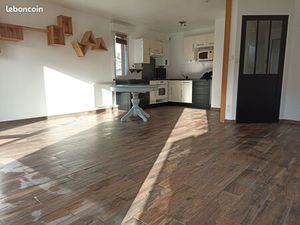 Appartement 2 pièces – 52 m² – RDC avec terrasse et garage fermé