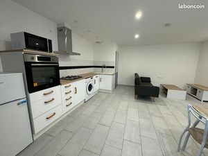 T2 meublé équipé neuf