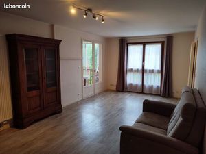 APPARTEMENT T2 NON MEUBLE 51 m2 PLEIN CŒUR DE VILLE