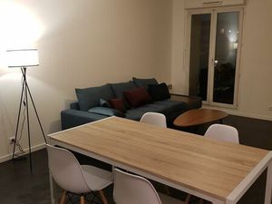 T3 le bourget proche gare rer