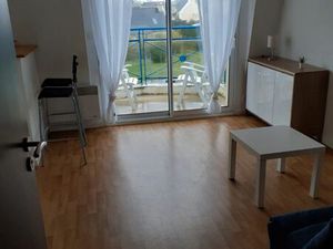 Location studio meublé Quimperlé disponible au 1 er janvier 380 CC