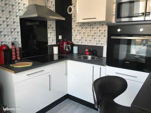 Appartement F2 ré de cour privative