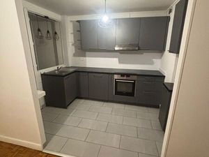 F3 rénové de 60 m² – Châtillon