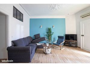 Location Appartement rénové climatisé - comédie