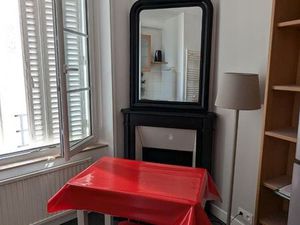 Petit deux pièces aux Gobelins  proche du 5 eme