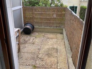 Studio lumineux avec terrasse 5 M2