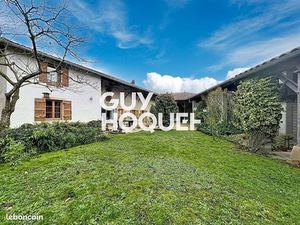 Propriété 7 pièces 164 m²