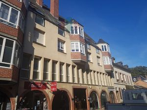 T2 meublé   centre ville  ascenseur