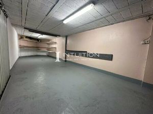 Cannes - Proche centre : Garage double à loyer