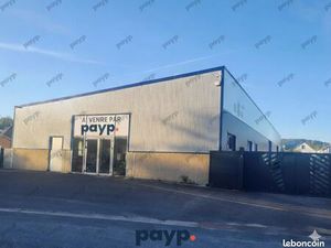 Local industriel 647 m²