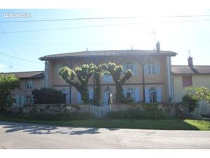 Maison de caractère