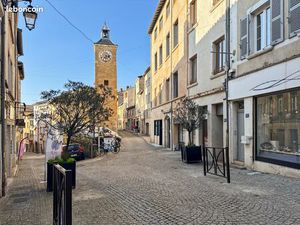 Local commercial 48 m² Trévoux