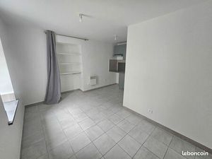 Studio 1 pièce 17 m²