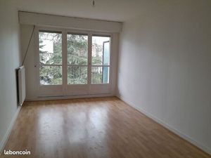 YERRES 91 - 2 pieces 51m2 + balcon 11m2