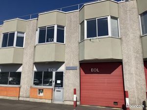 Local d'activité 427 m²