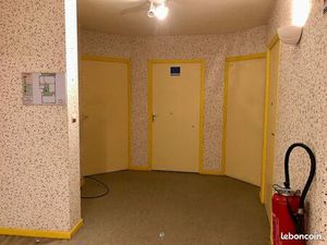 Local commercial 120 m² Saint-Flour