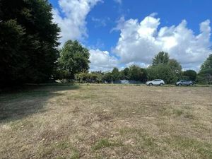 Terrain 853 m² Bussac Foret