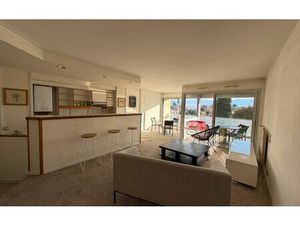 Location appartement  72.12 m² T-3 à Antibes  1 450 €