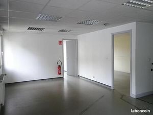 Bureaux 120 m²