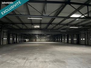 Local 2000 m² MONTIERCHAUME