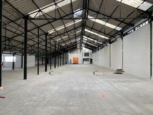 Local d'activité 1 957 m²