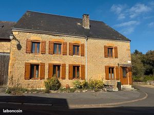 Maison 7 pièces 210 m²