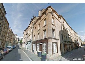 Immeuble 370 m² Sedan